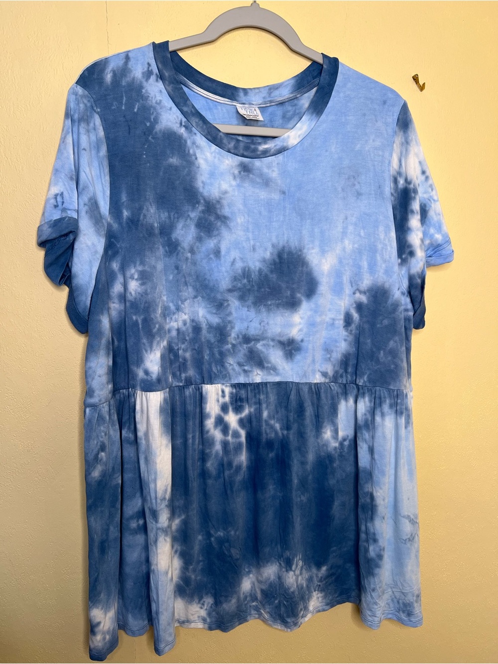 Time and Tru Blue Tie-Dye Babydoll Tunic Maternity